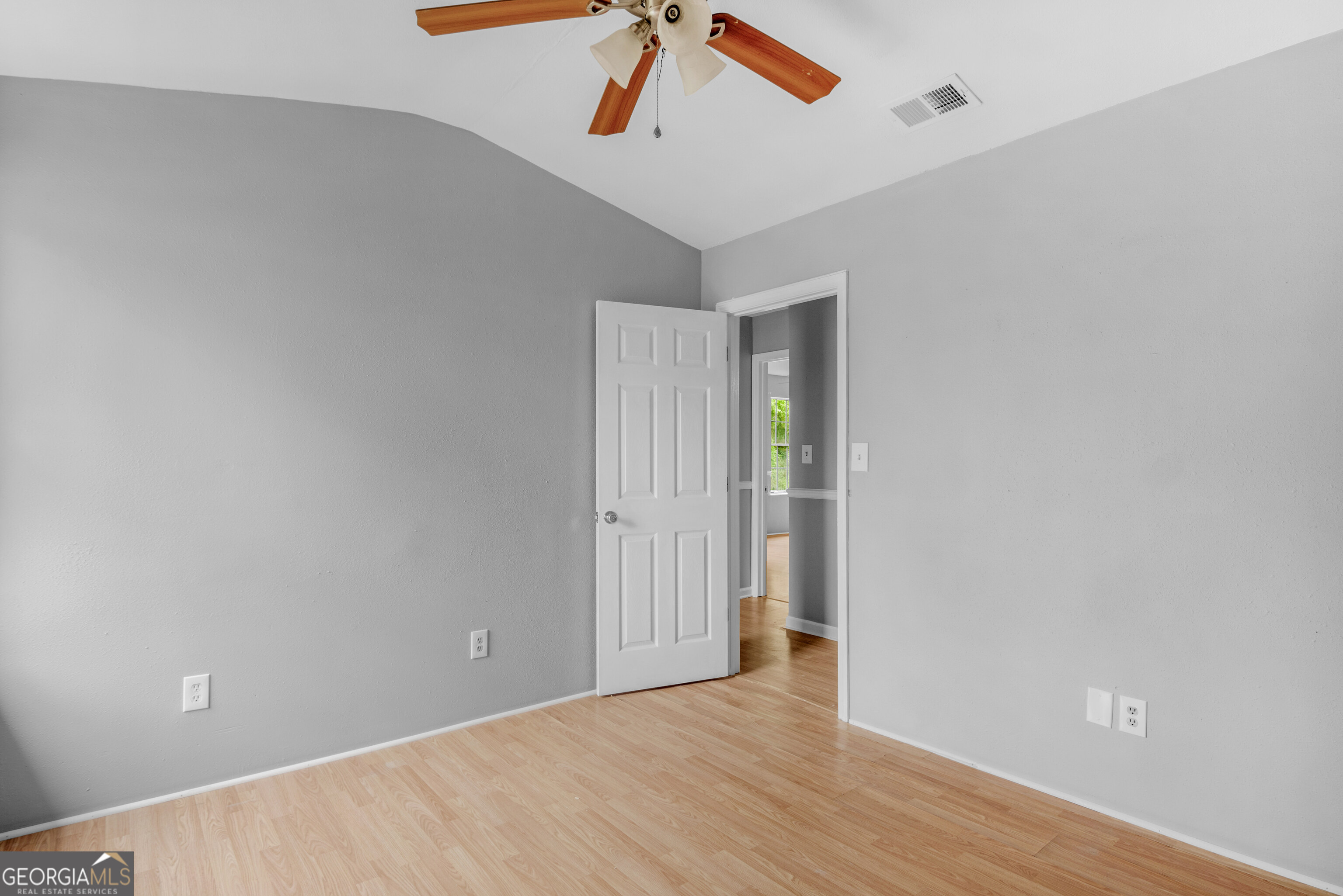4240 White Tail Way Blackshear GA 31516