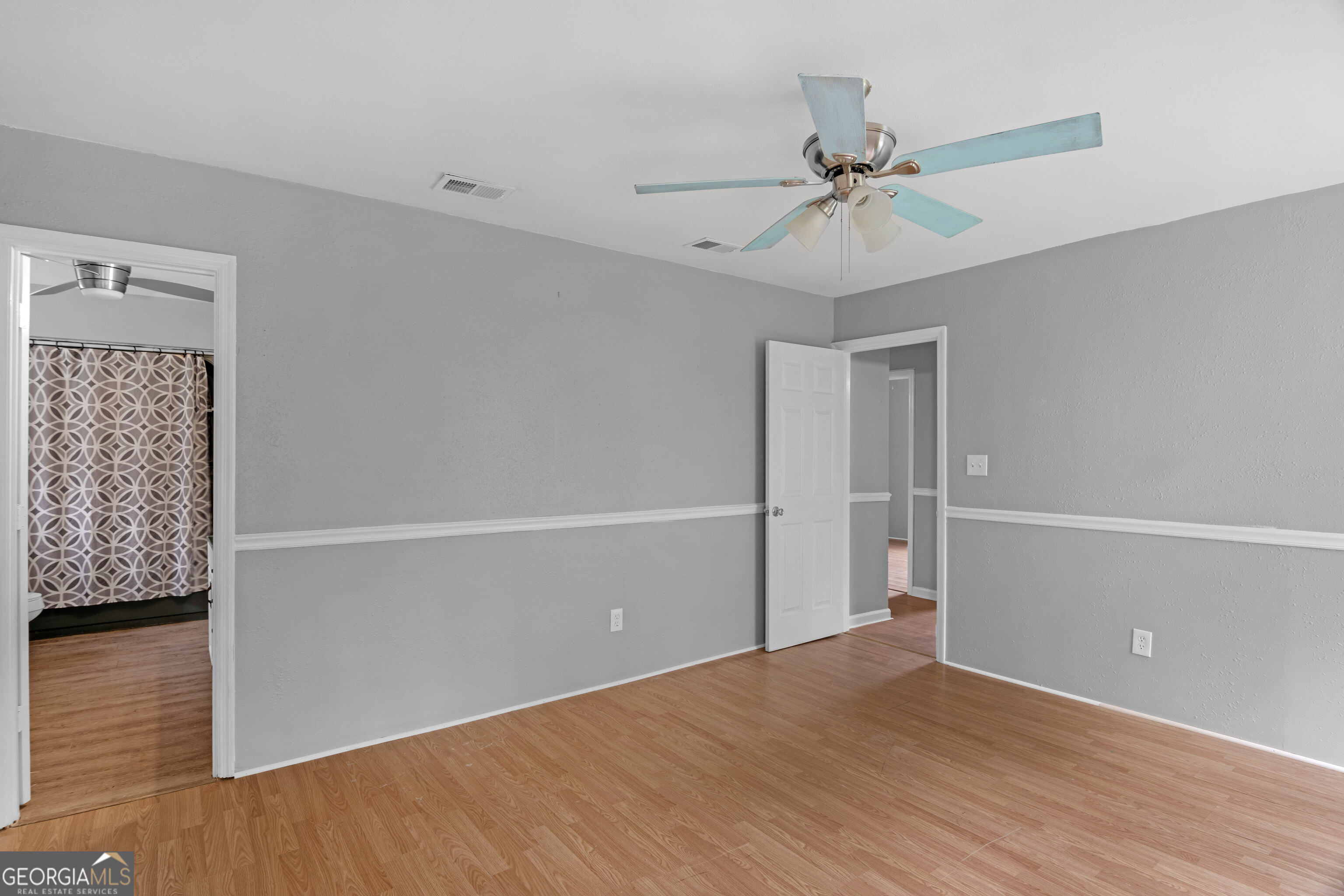 4240 White Tail Way Blackshear GA 31516