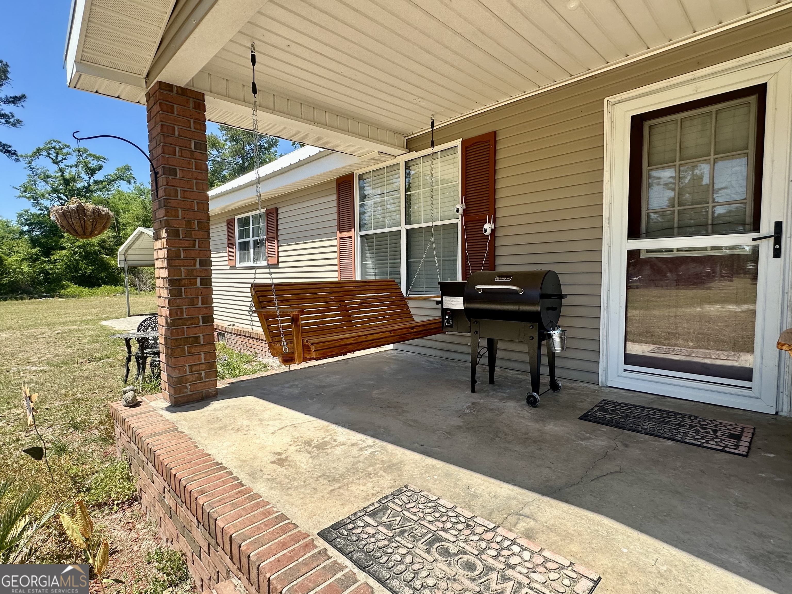 4240 White Tail Way Blackshear GA 31516