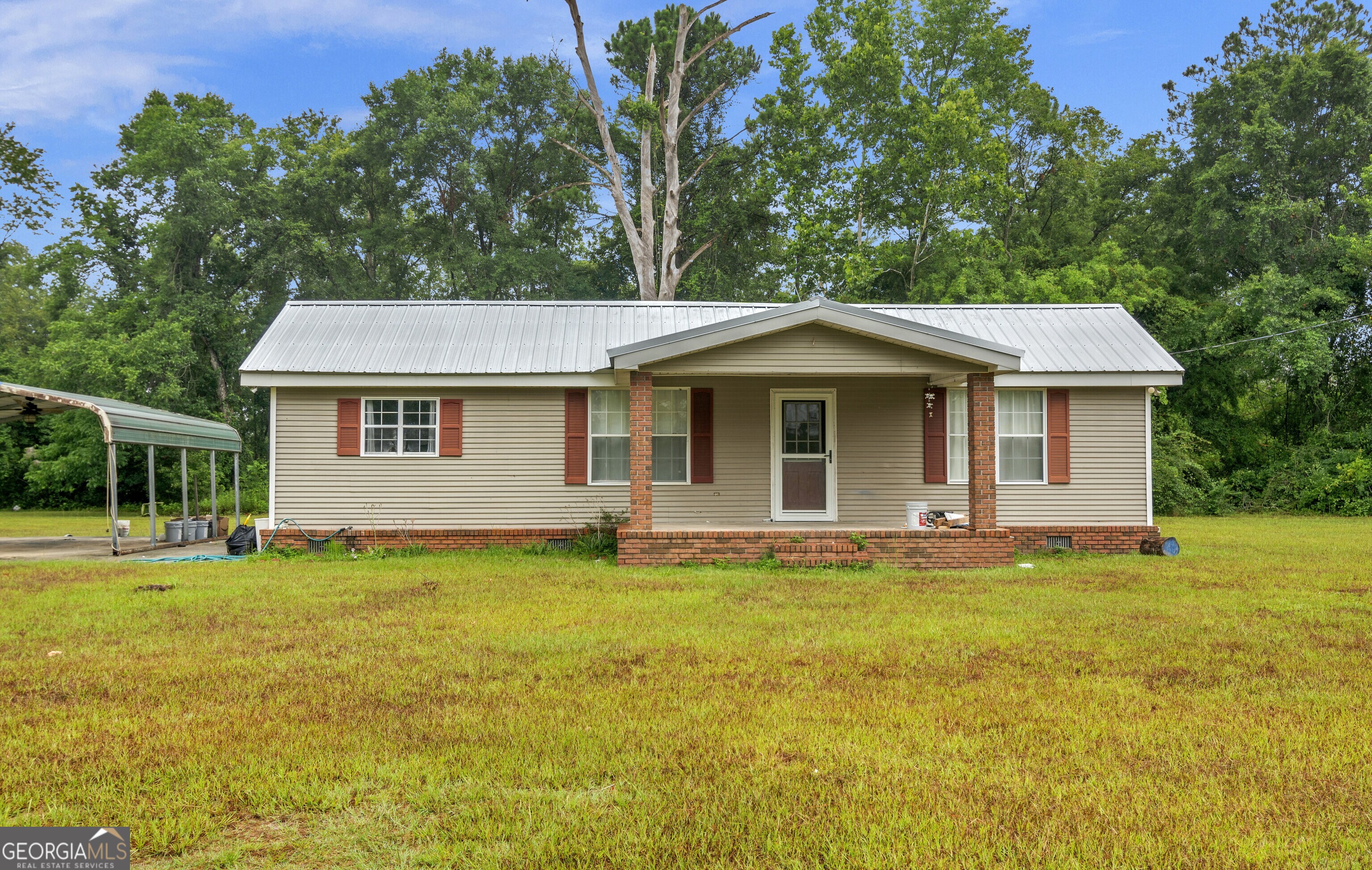 4240 White Tail Way Blackshear GA 31516