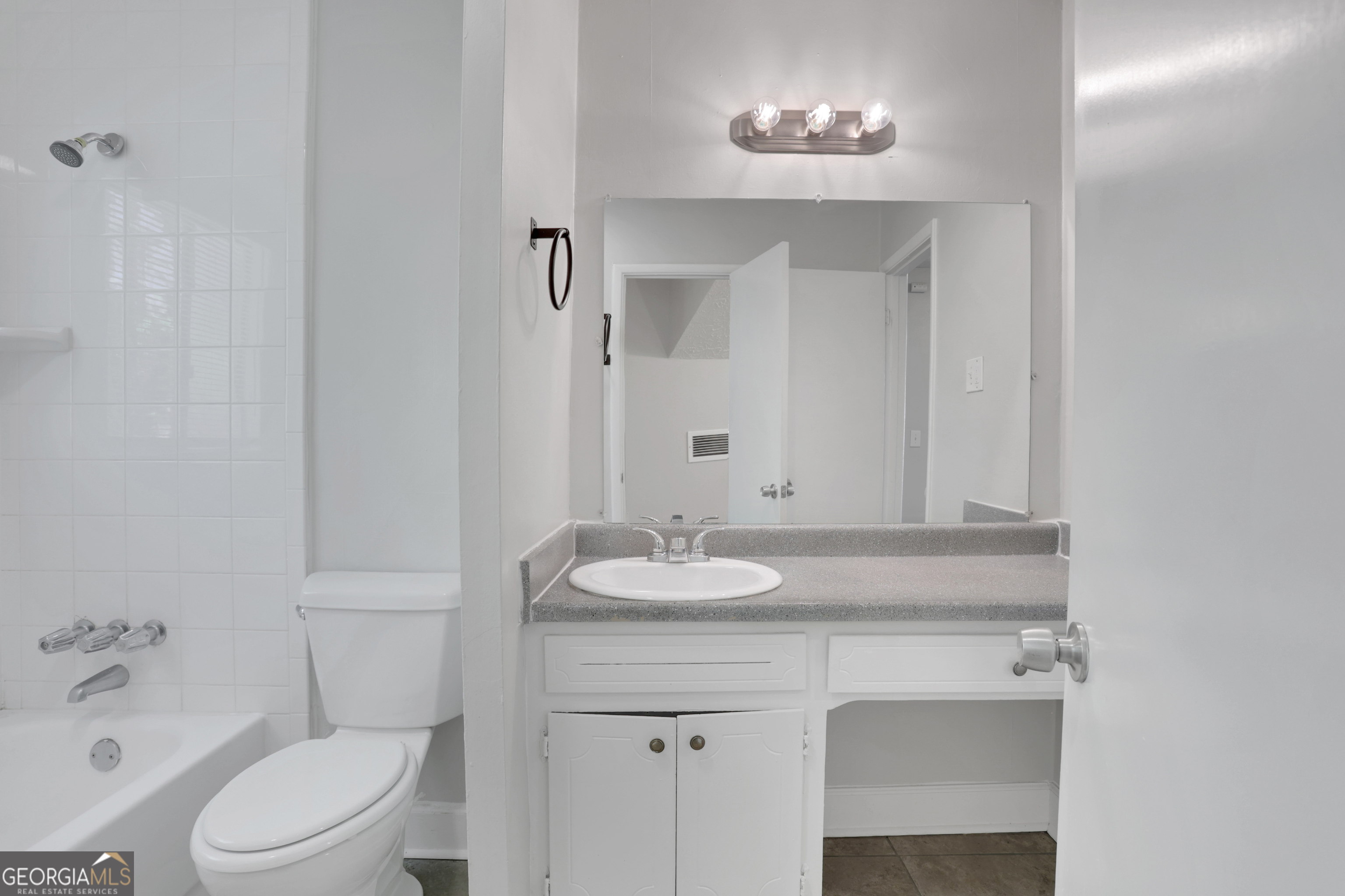 4329 Cedar Ridge Trail Stone Mountain GA 30083
