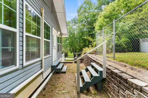 3514 Old Hwy 64 W Warne NC 28909