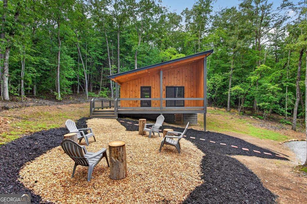 208 Mcclure Way Blue Ridge GA 30513