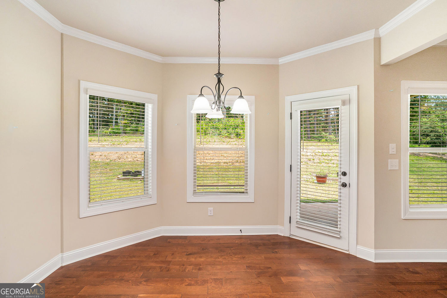 381 Homestead Circle Forsyth GA 31029