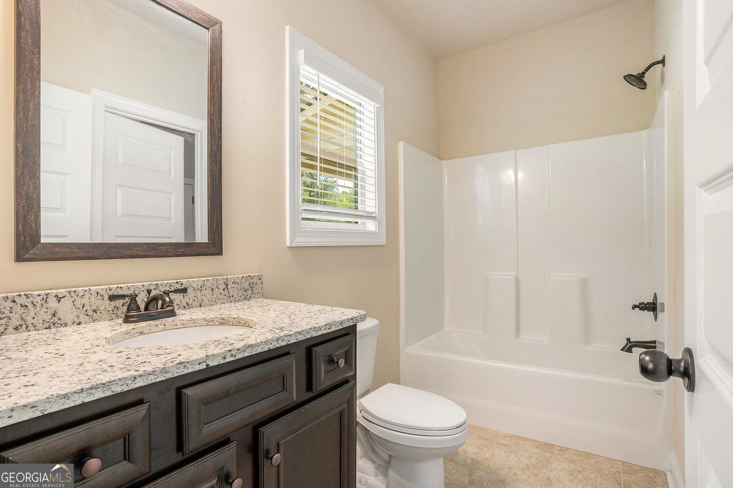 381 Homestead Circle Forsyth GA 31029
