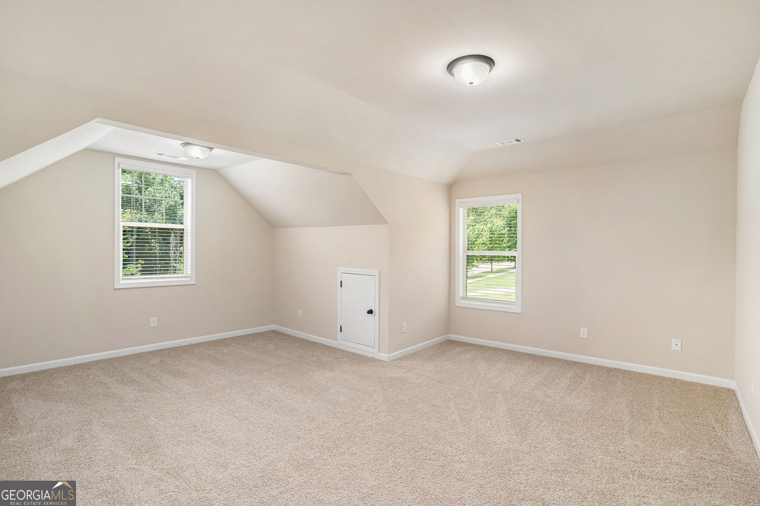 381 Homestead Circle Forsyth GA 31029