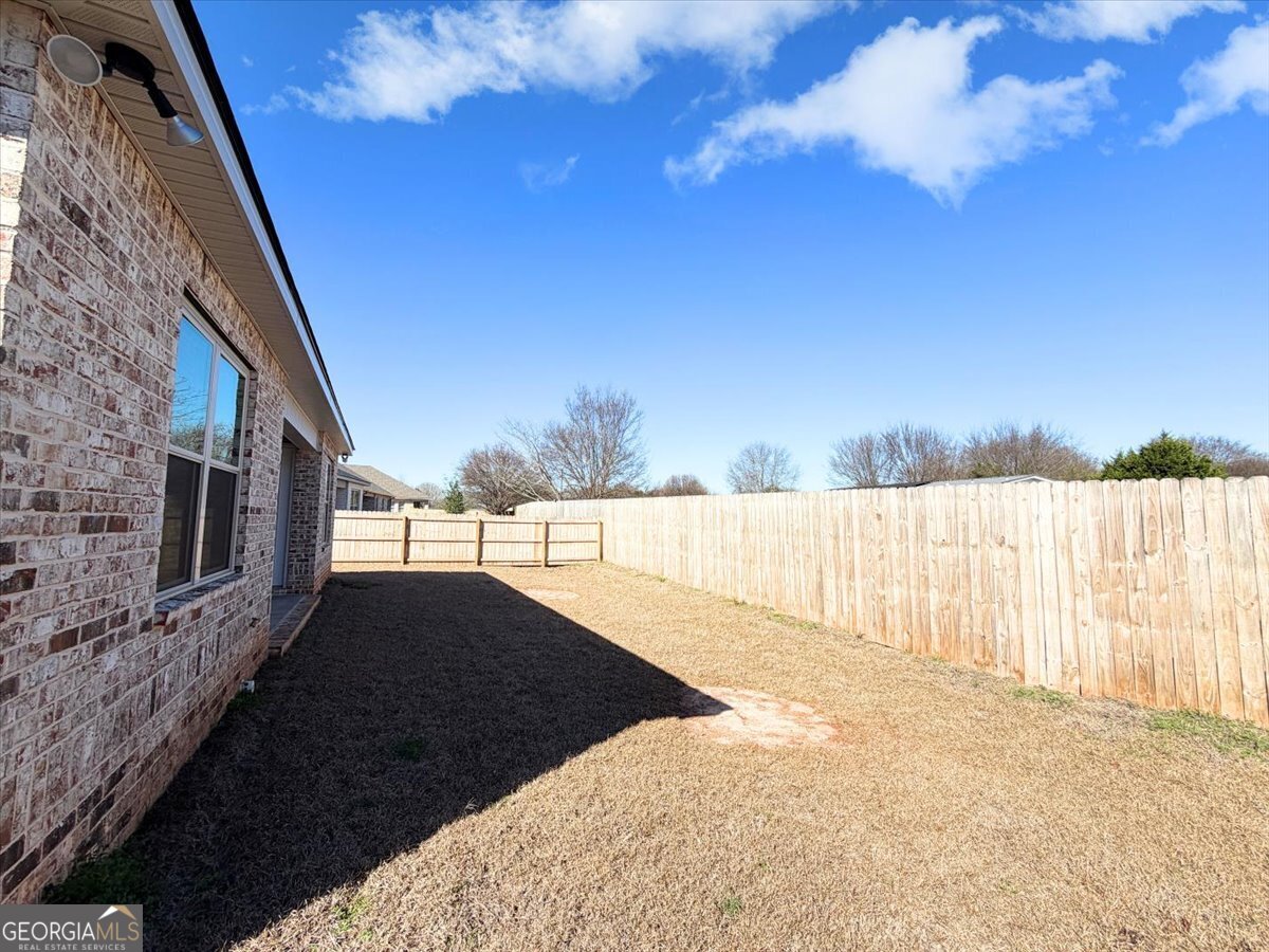 417 Otters Ridge Drive Kathleen GA 31047