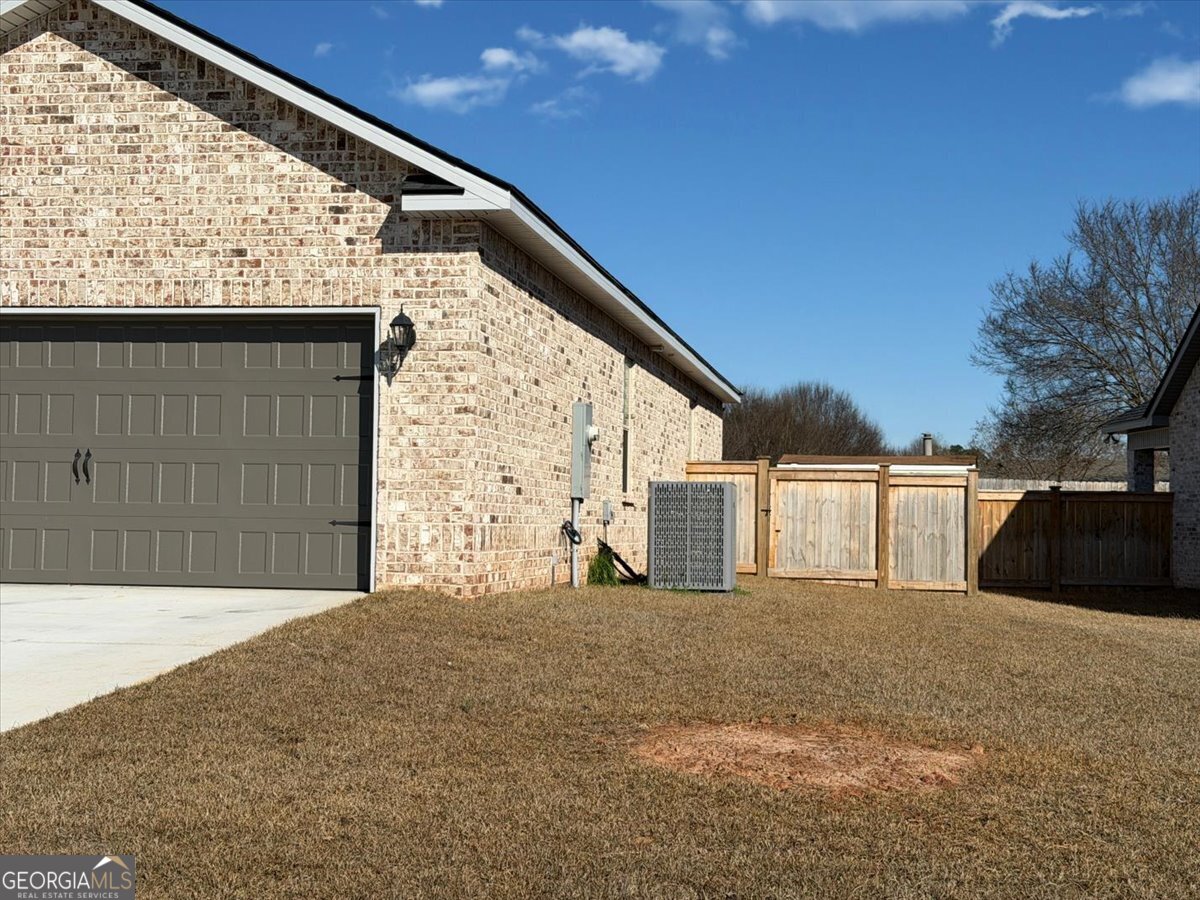 417 Otters Ridge Drive Kathleen GA 31047