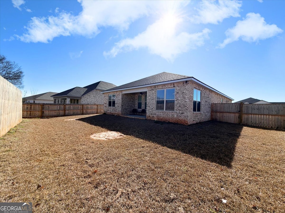 417 Otters Ridge Drive Kathleen GA 31047