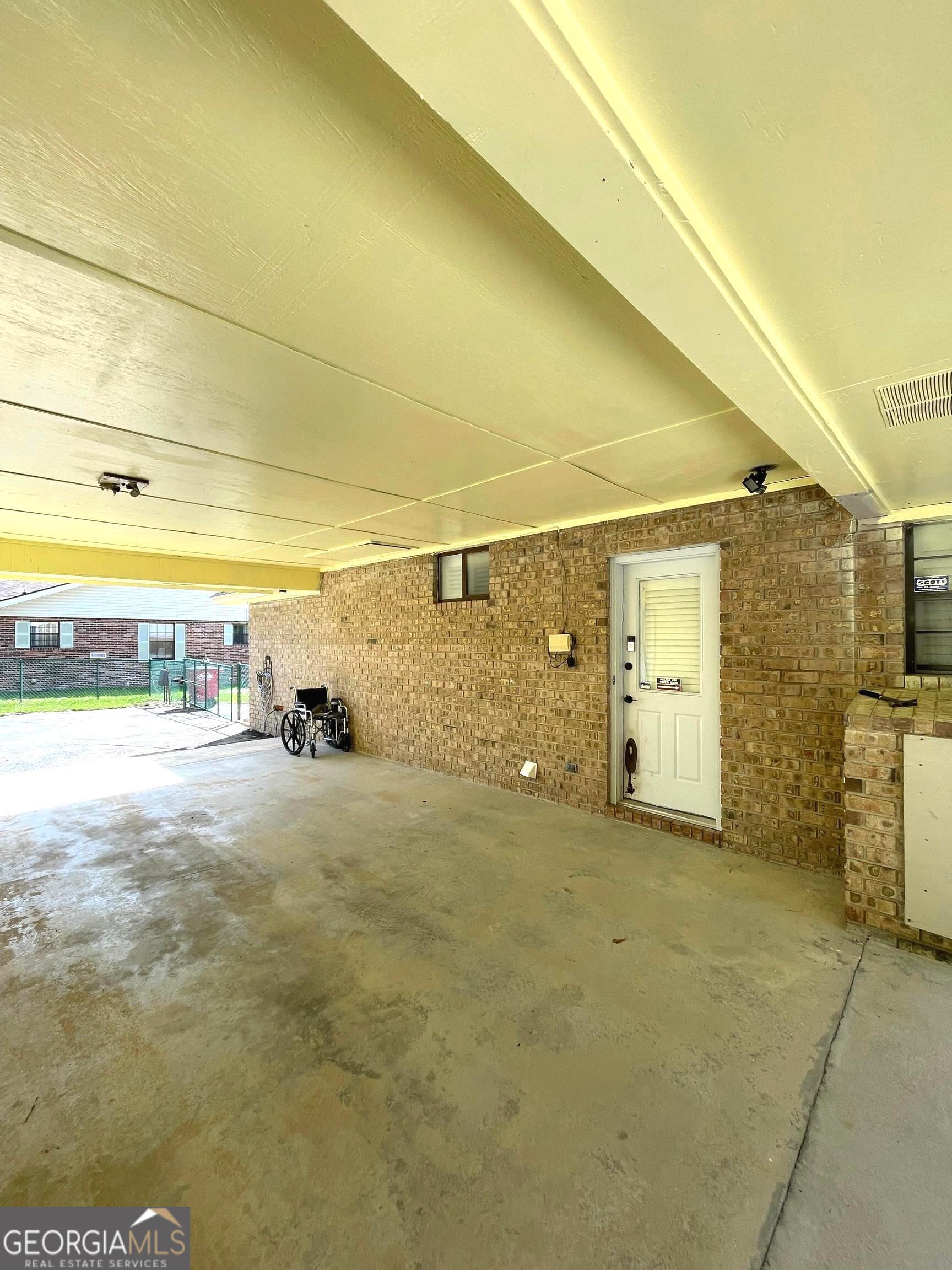 1104 Lakeview Drive Blackshear GA 31516
