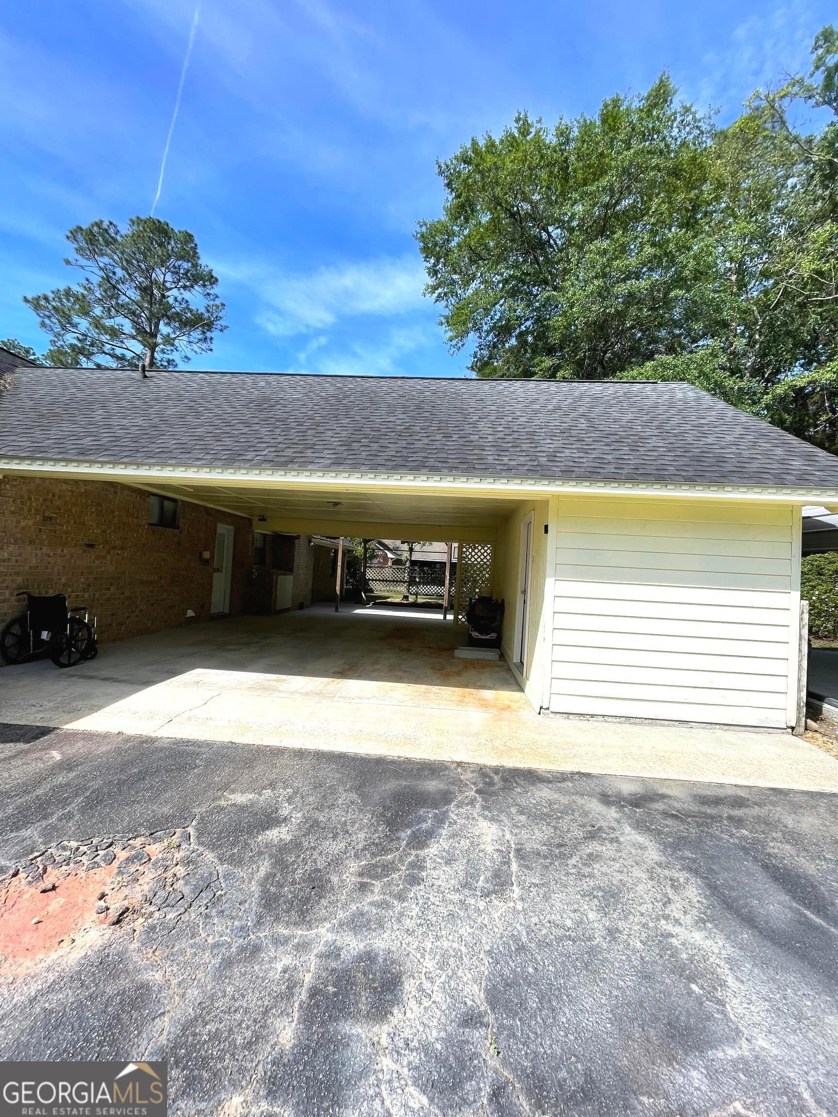 1104 Lakeview Drive Blackshear GA 31516