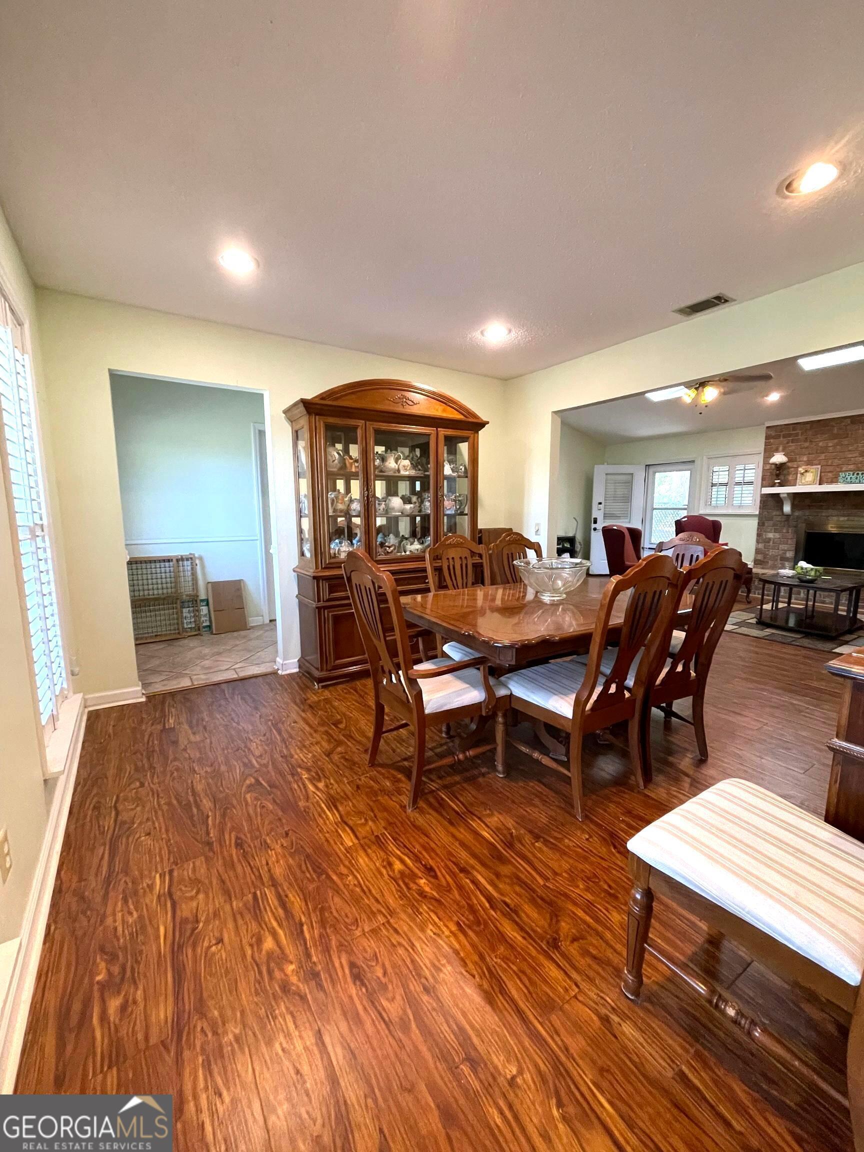1104 Lakeview Drive Blackshear GA 31516