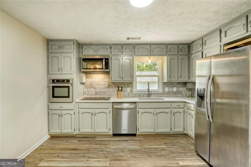 11 Parkmont Drive Roswell GA 30076