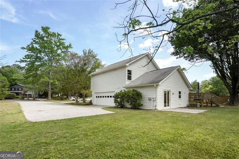 11 Parkmont Drive Roswell GA 30076