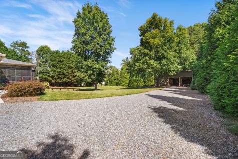 1702 Cedar Cliff Road Hiawassee GA 30546