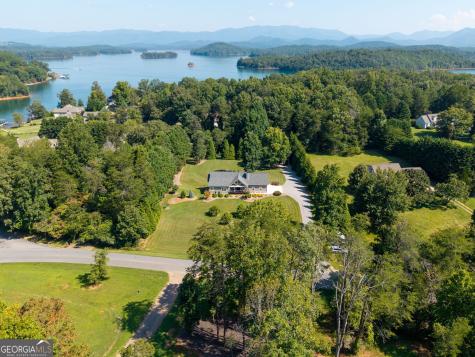 1702 Cedar Cliff Road Hiawassee GA 30546