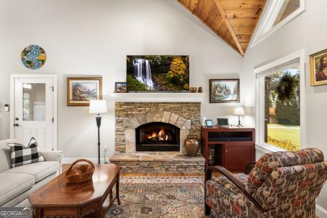 1702 Cedar Cliff Road Hiawassee GA 30546