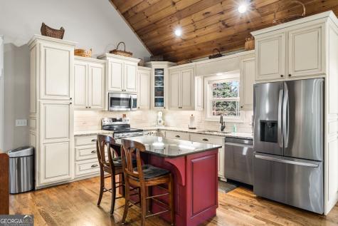 1702 Cedar Cliff Road Hiawassee GA 30546
