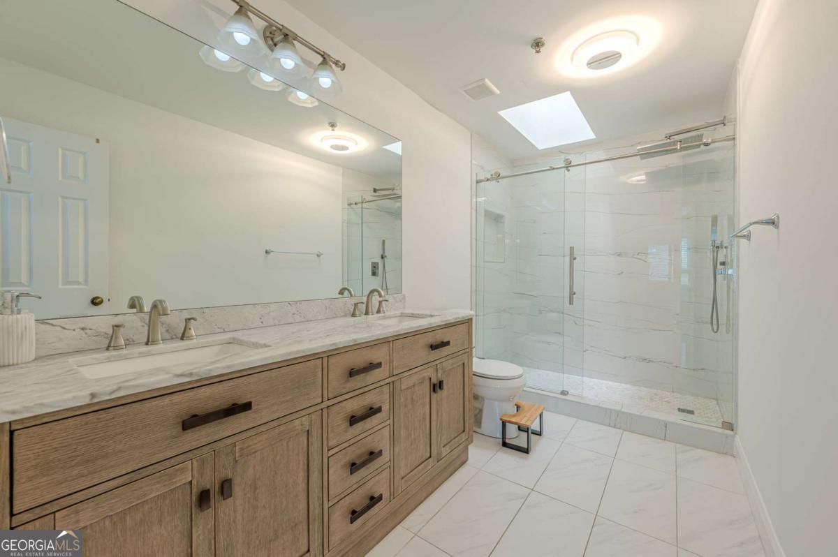 526 Gardenia Lane Marietta GA 30068