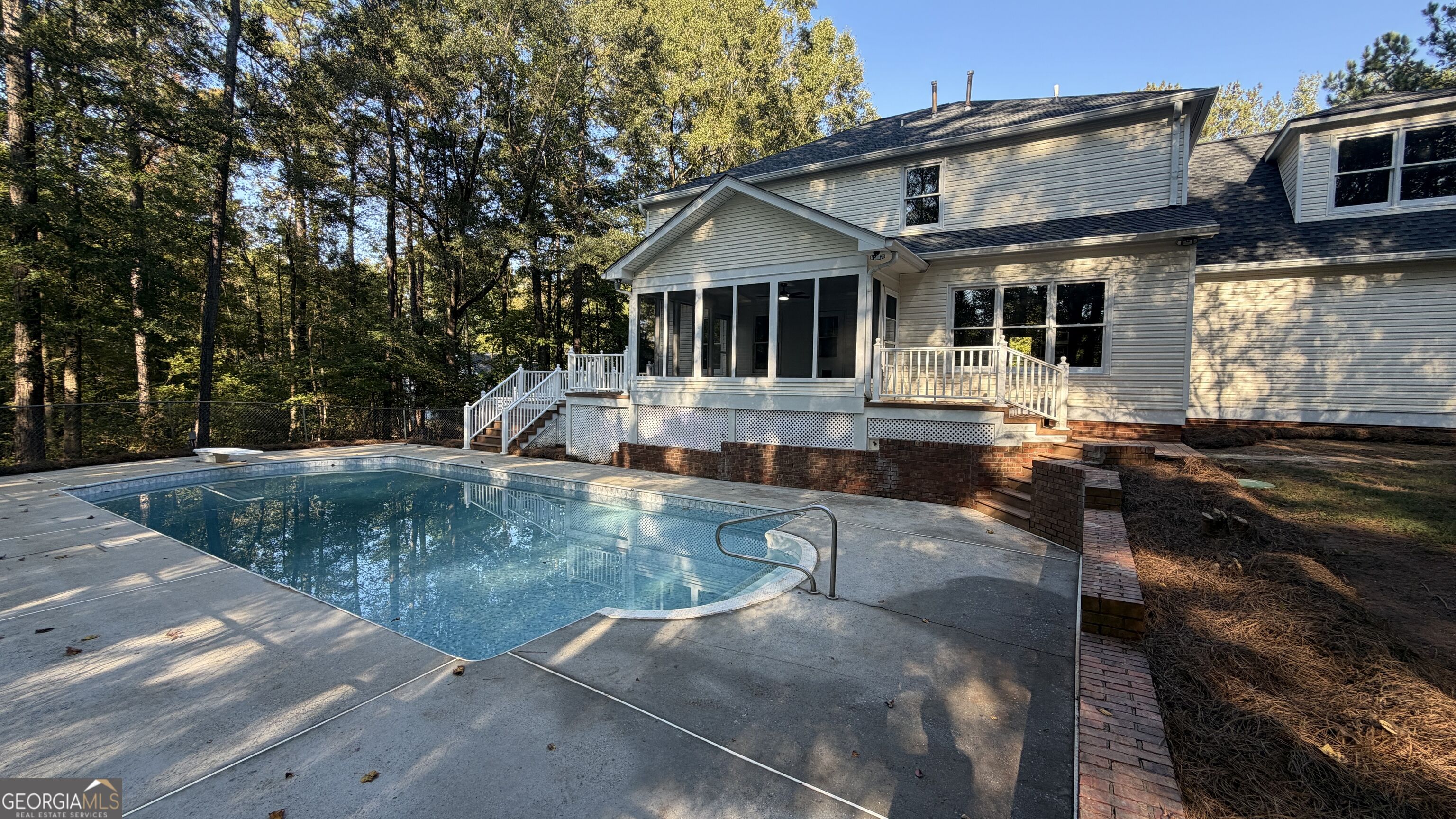 6 Summit Lane Newnan GA 30263