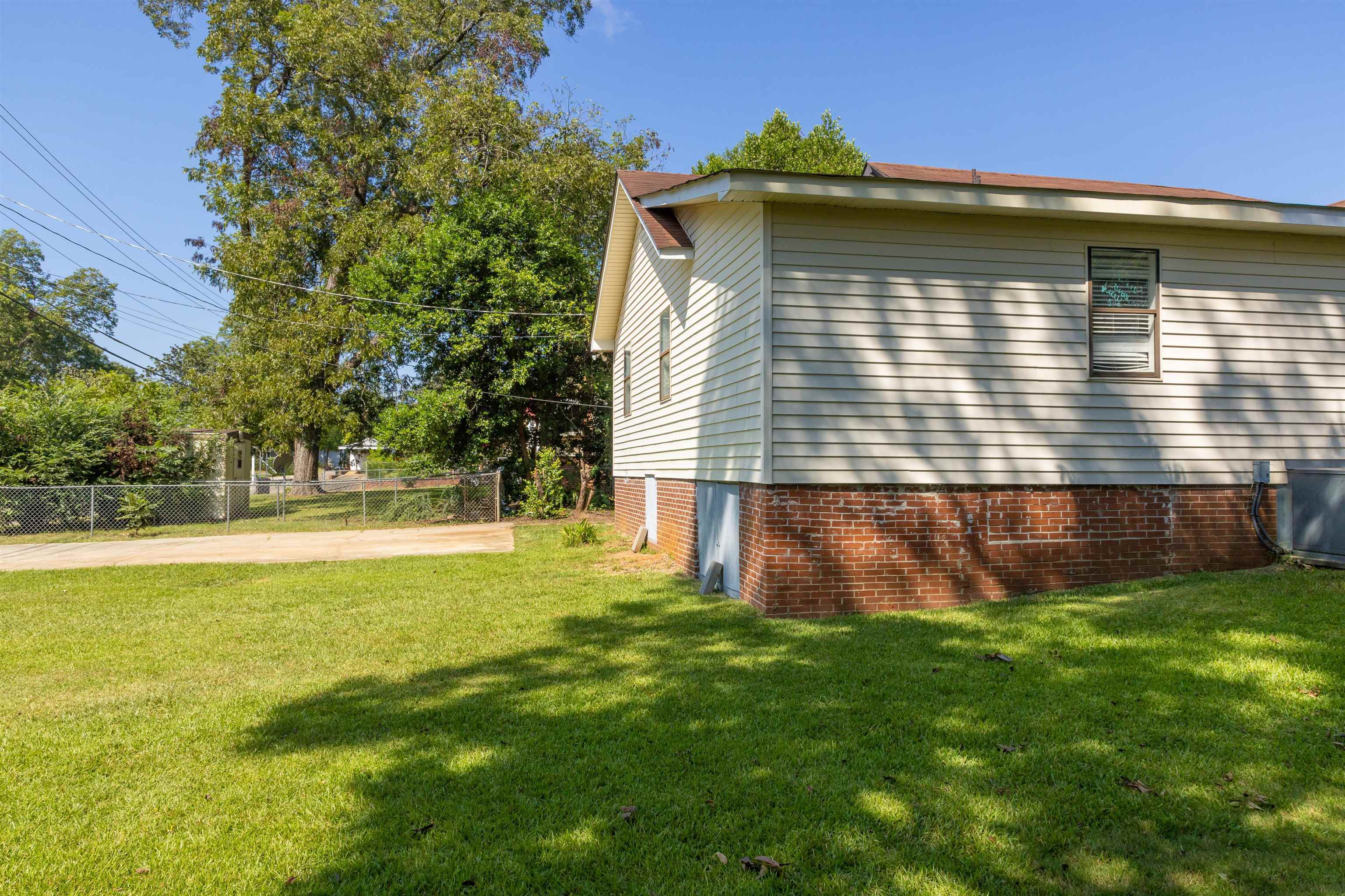 524 W Goodrich Avenue Thomaston GA 30286