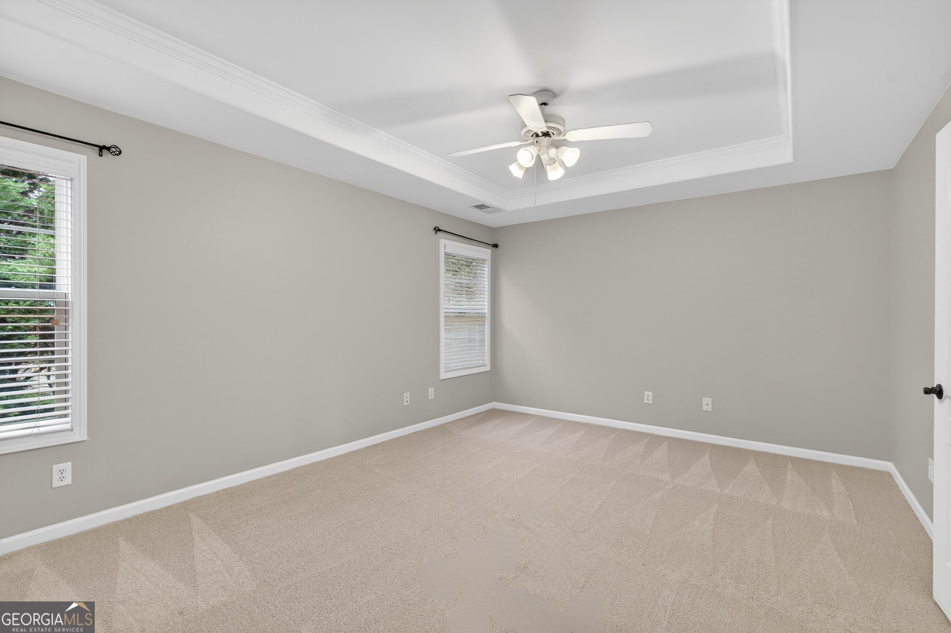 1186 Lake Point Way Suwanee GA 30024