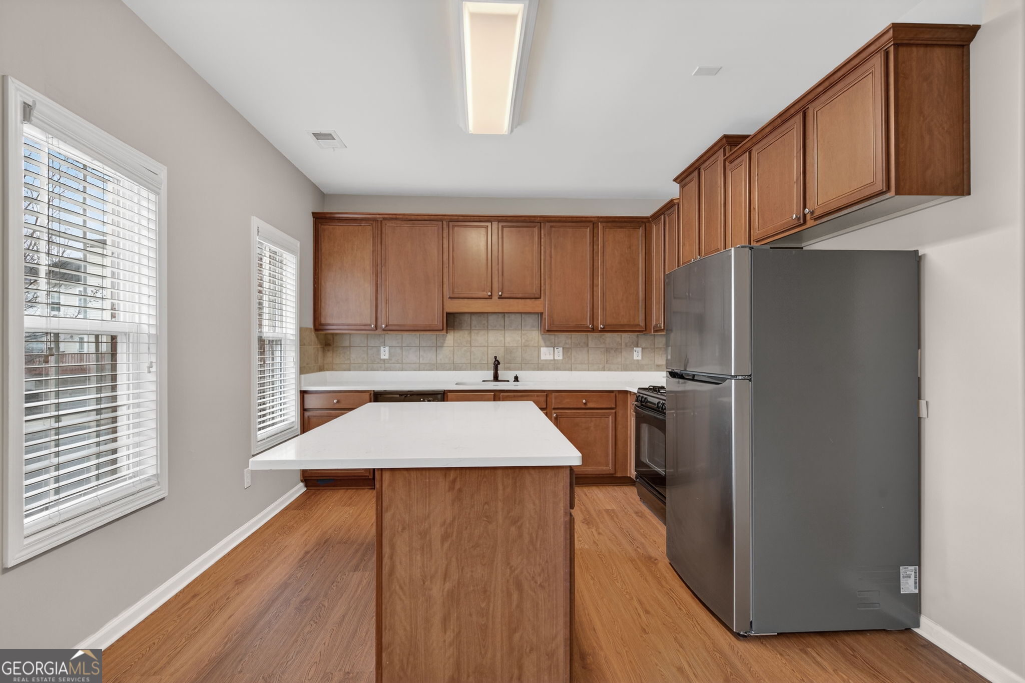 1186 Lake Point Way Suwanee GA 30024