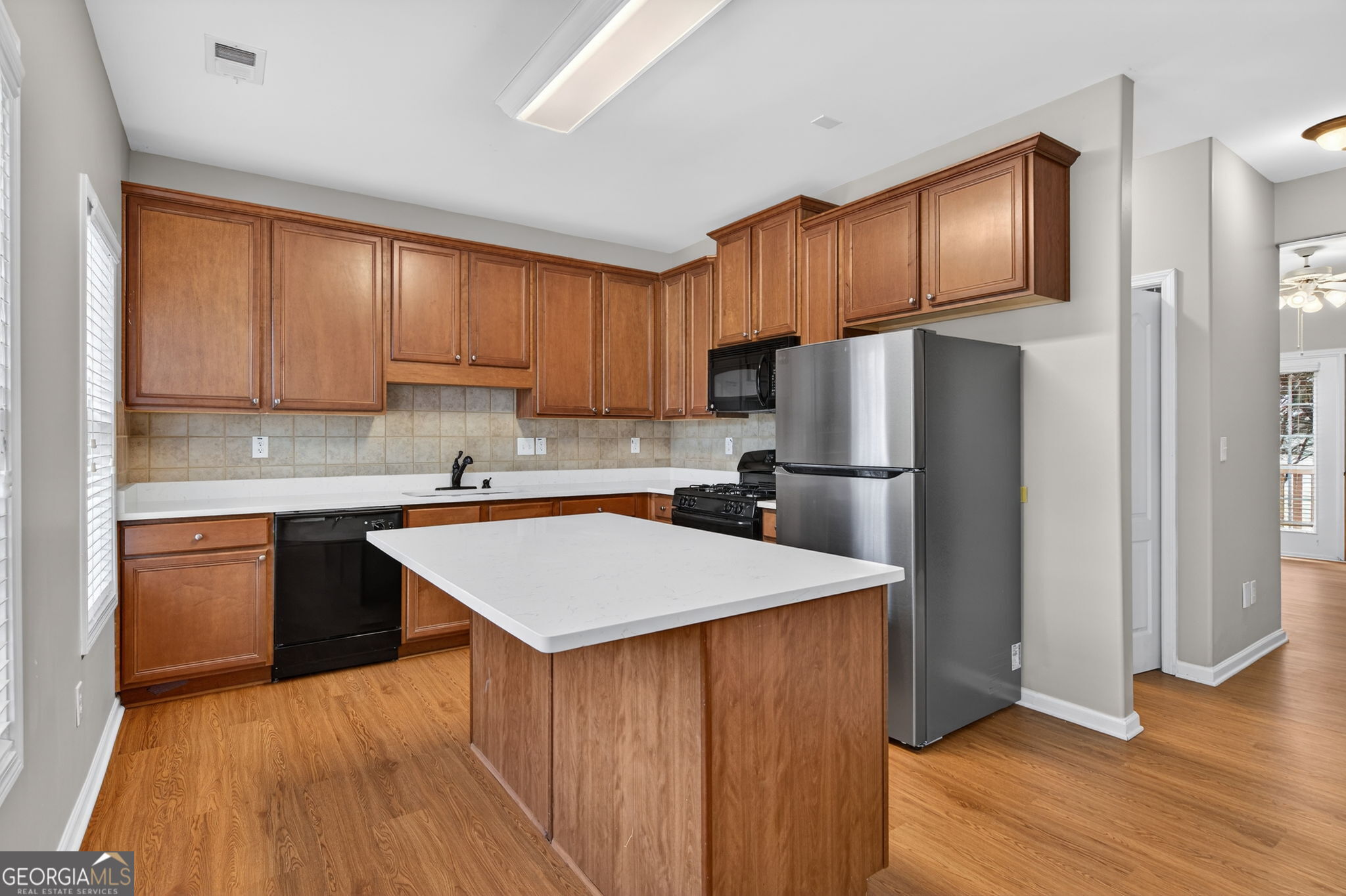 1186 Lake Point Way Suwanee GA 30024