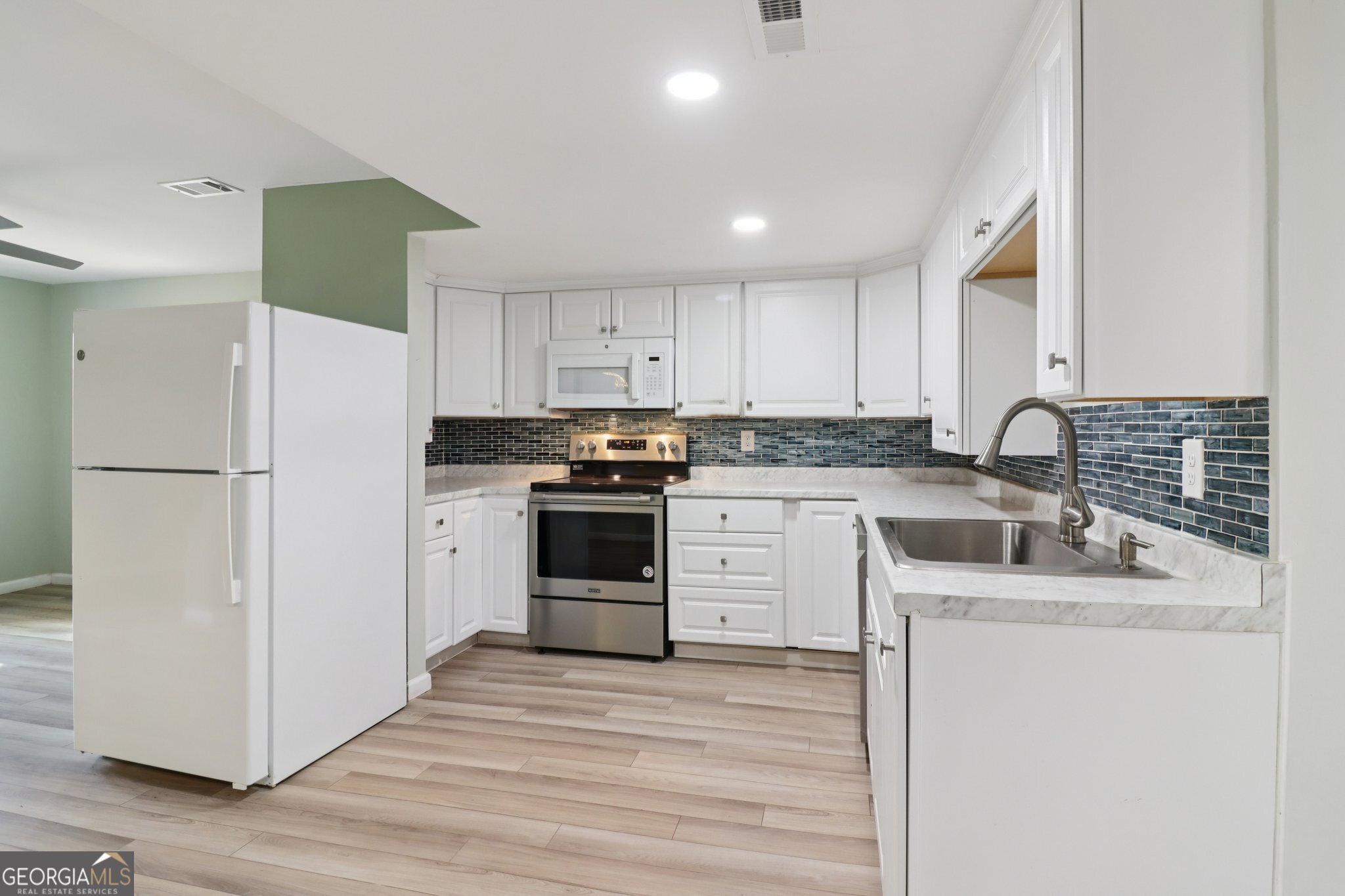 937 Hidden Falls Lane SE Smyrna GA 30082
