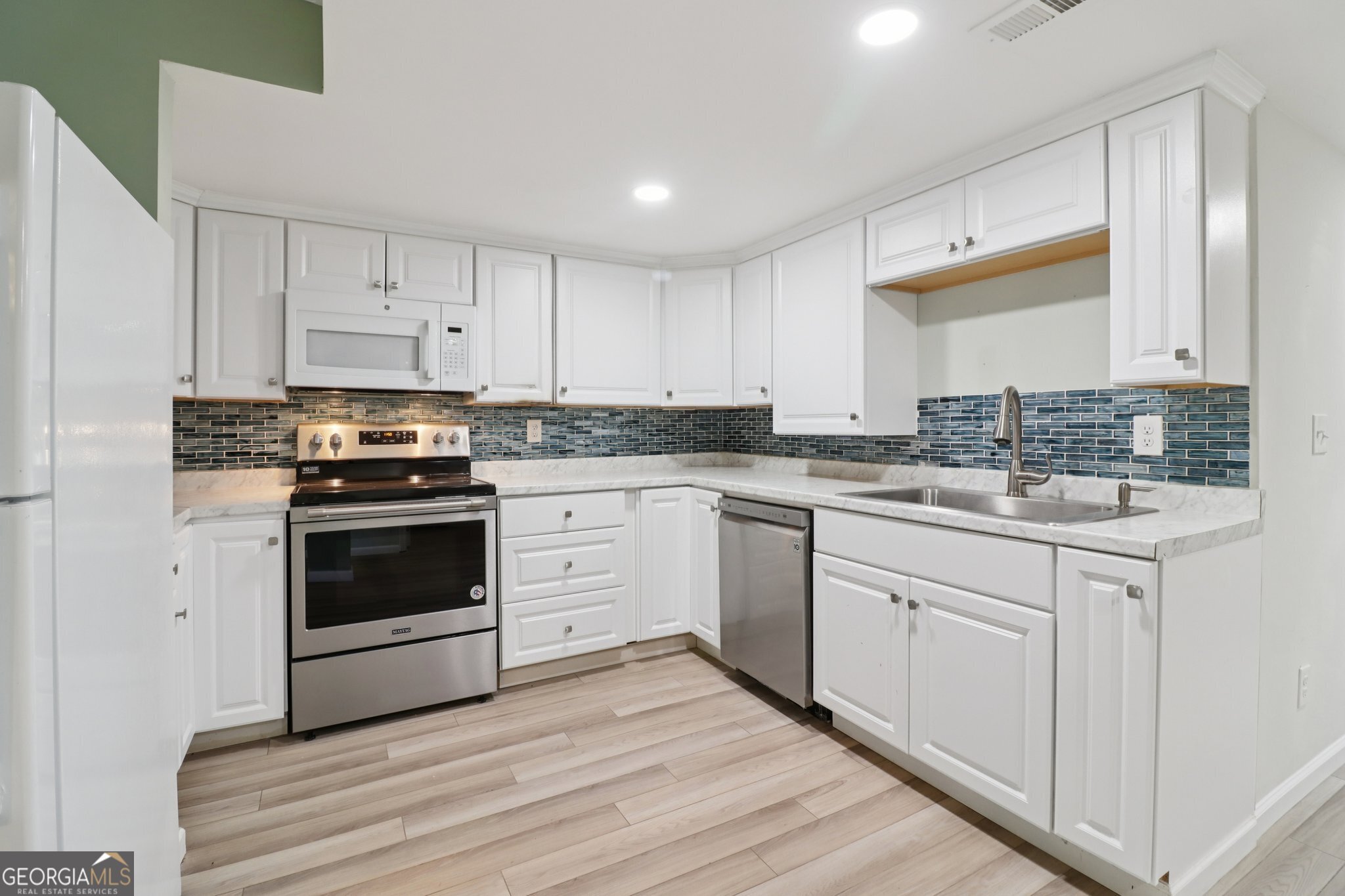 937 Hidden Falls Lane SE Smyrna GA 30082