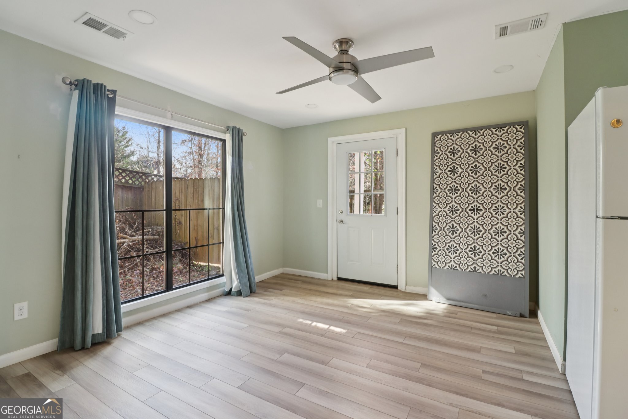 937 Hidden Falls Lane SE Smyrna GA 30082
