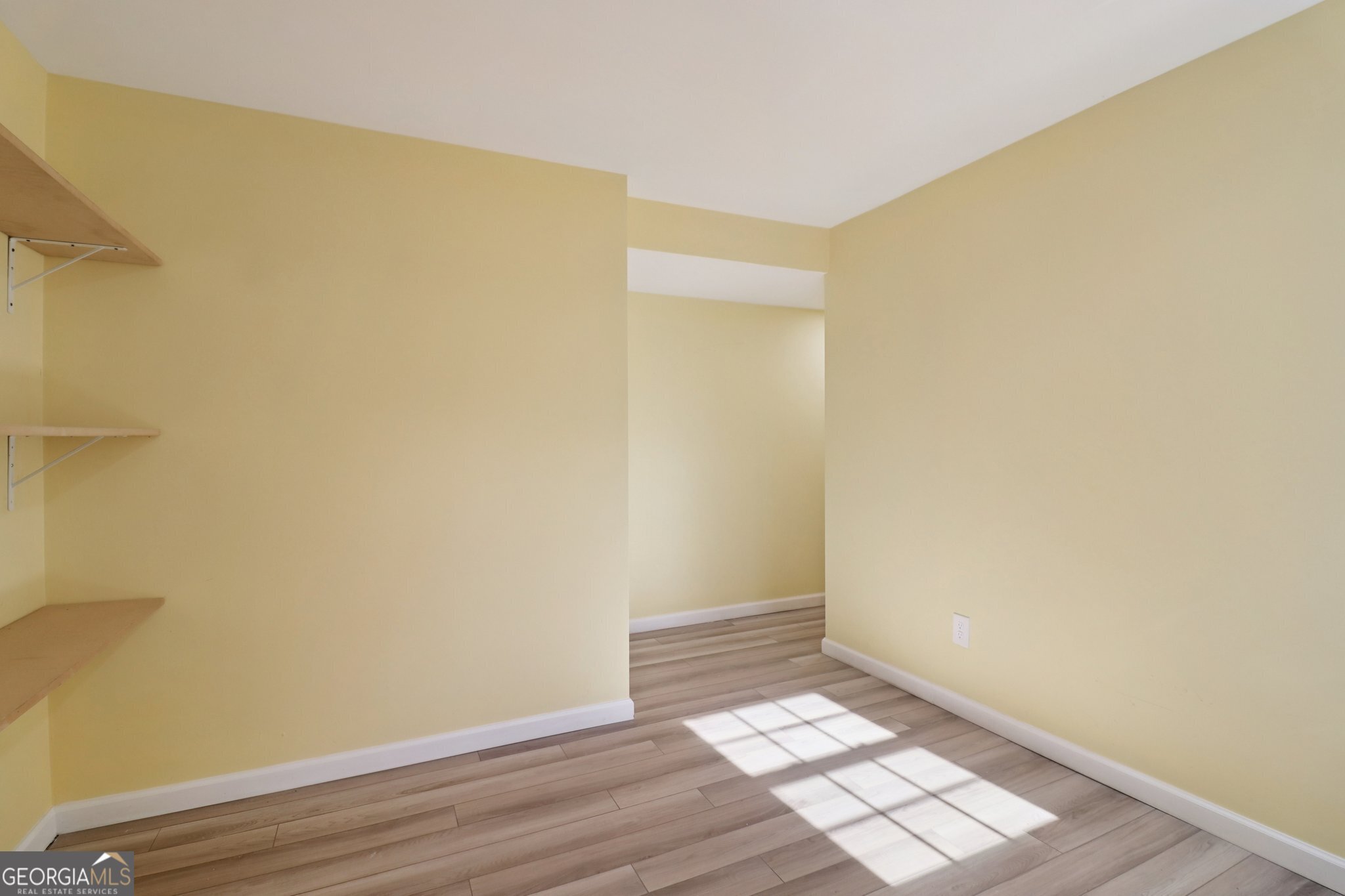 937 Hidden Falls Lane SE Smyrna GA 30082
