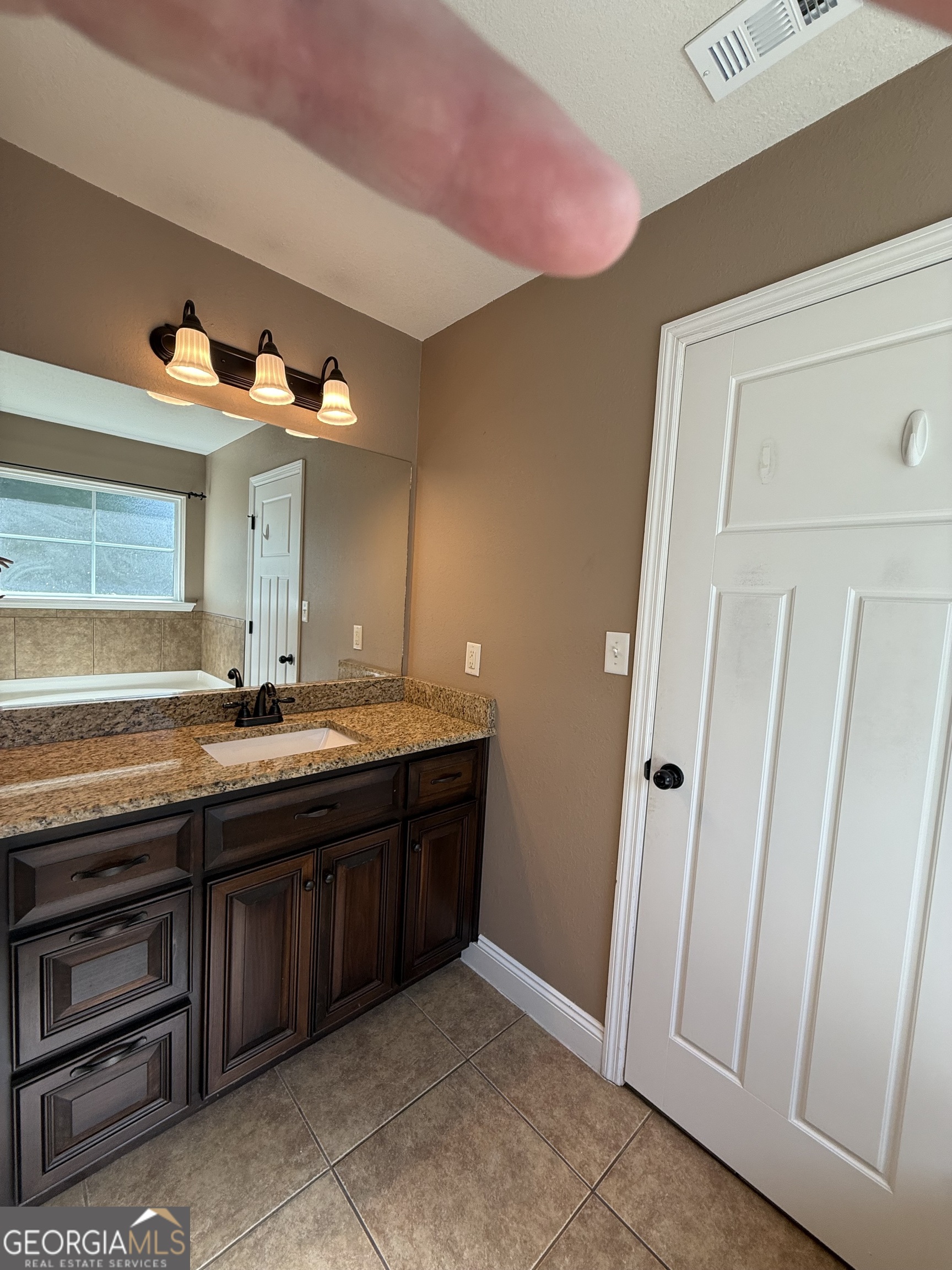 4878 Stonewall Circle Valdosta GA 31605