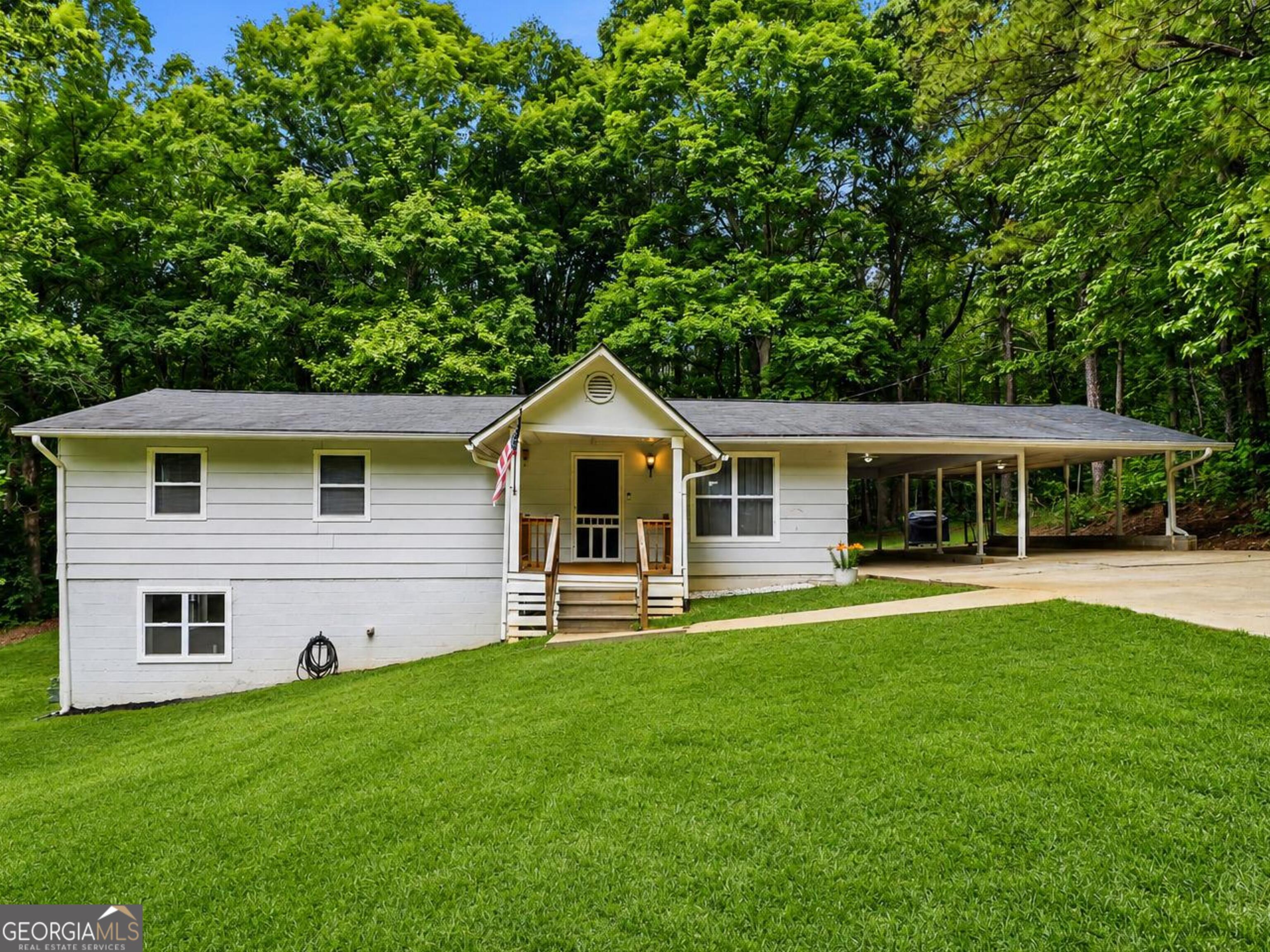 80 Sunnyland Drive Newnan GA 30265