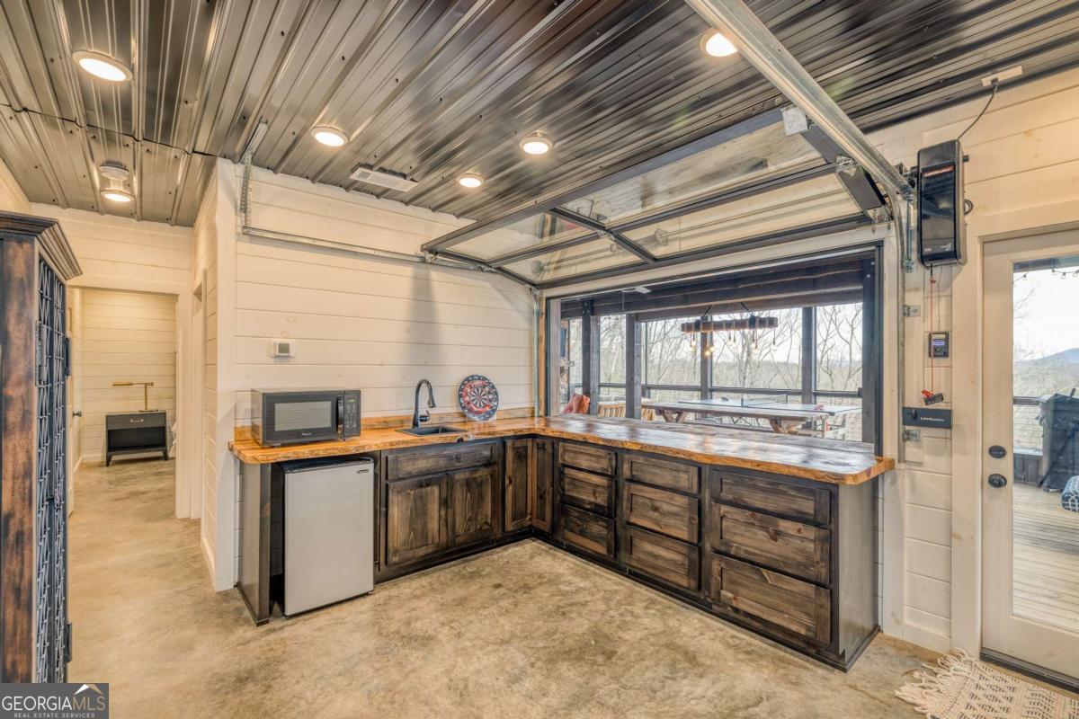 49 Chestnut Overlook Blue Ridge GA 30513