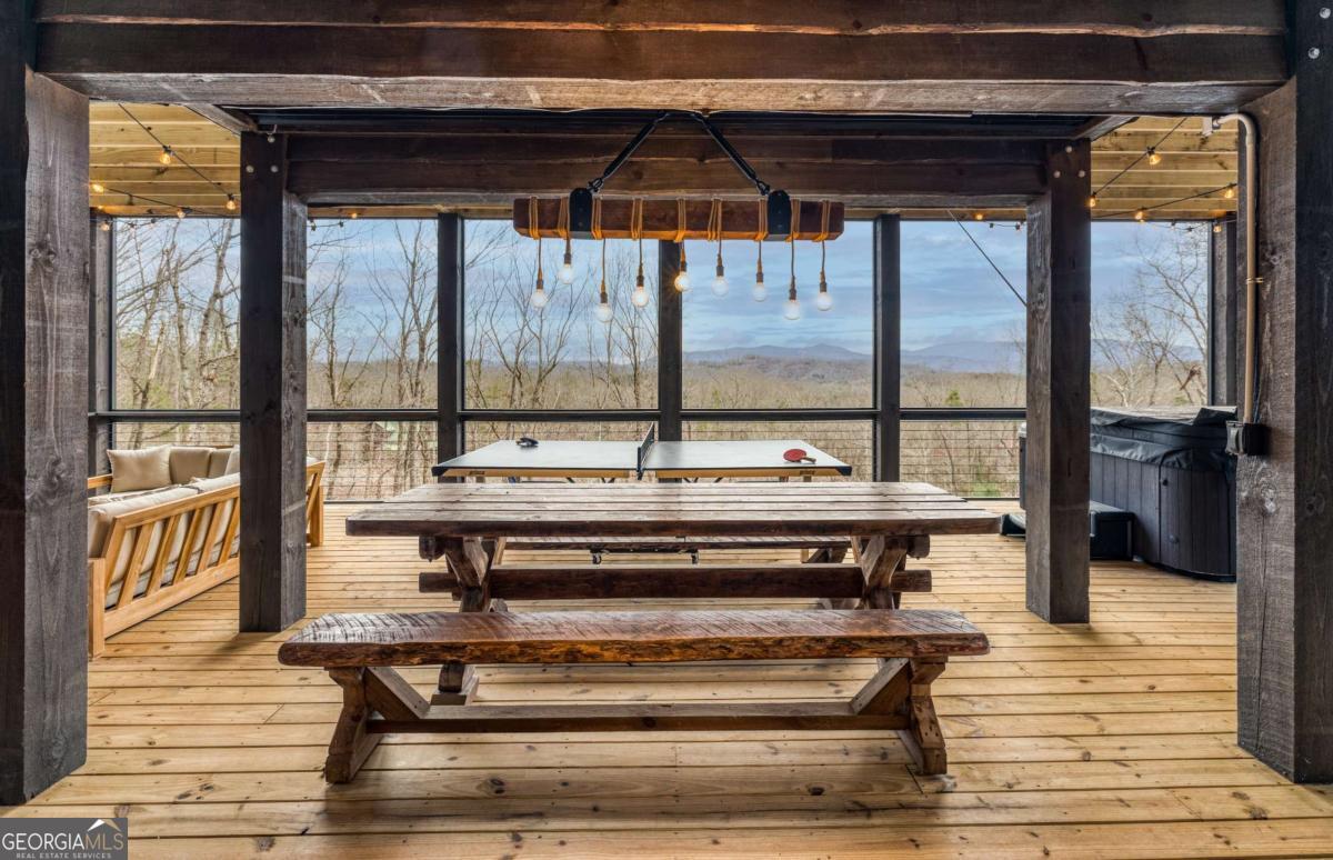 49 Chestnut Overlook Blue Ridge GA 30513
