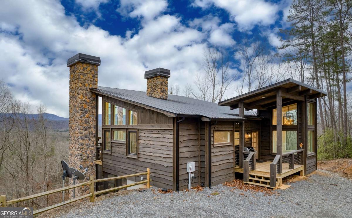 49 Chestnut Overlook Blue Ridge GA 30513