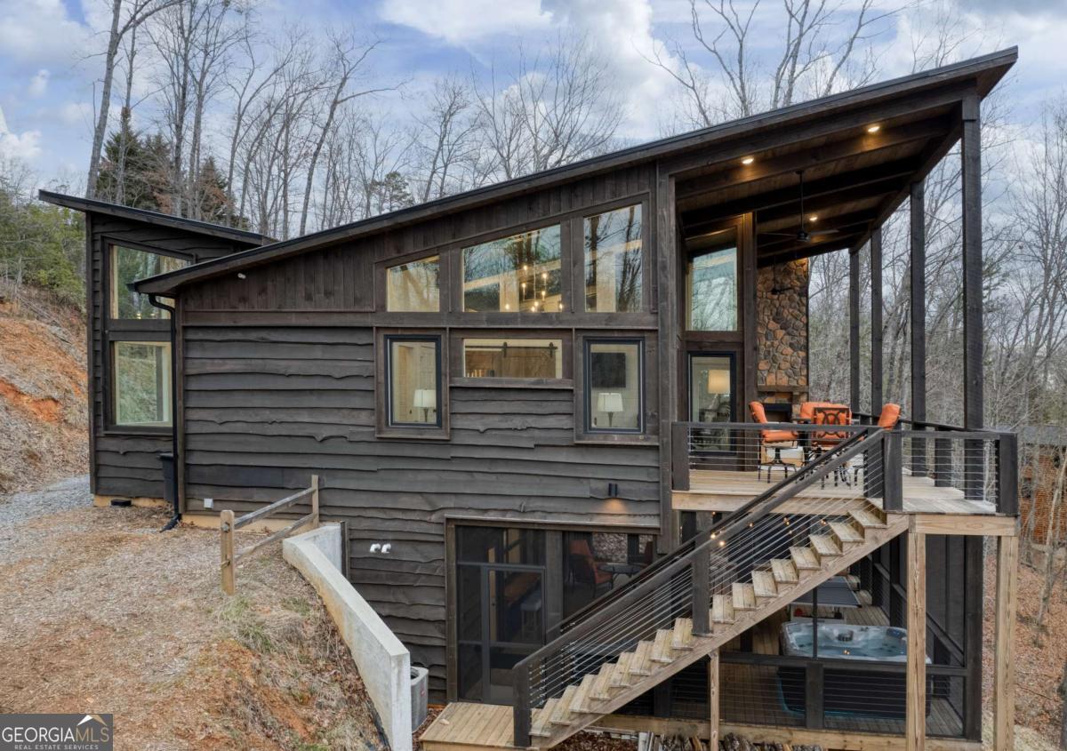 49 Chestnut Overlook Blue Ridge GA 30513