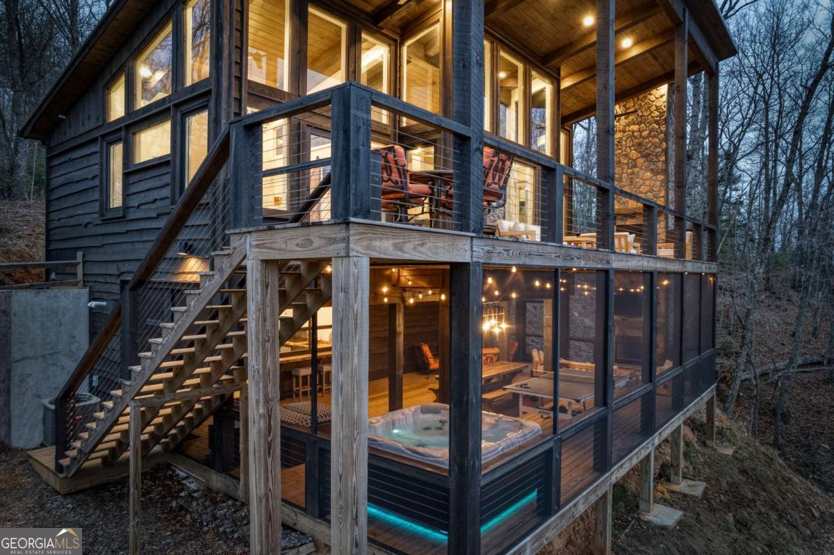 49 Chestnut Overlook Blue Ridge GA 30513