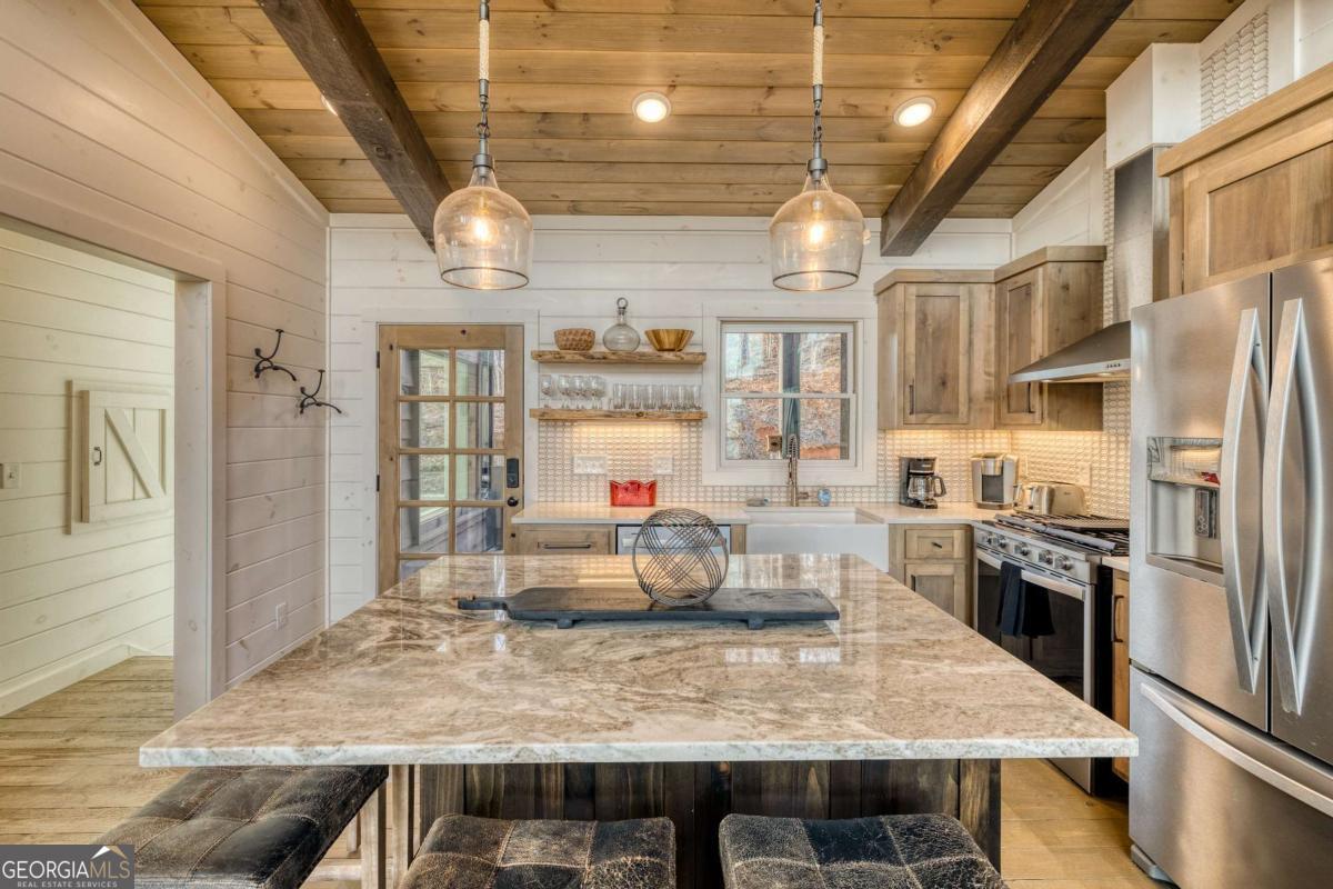 49 Chestnut Overlook Blue Ridge GA 30513