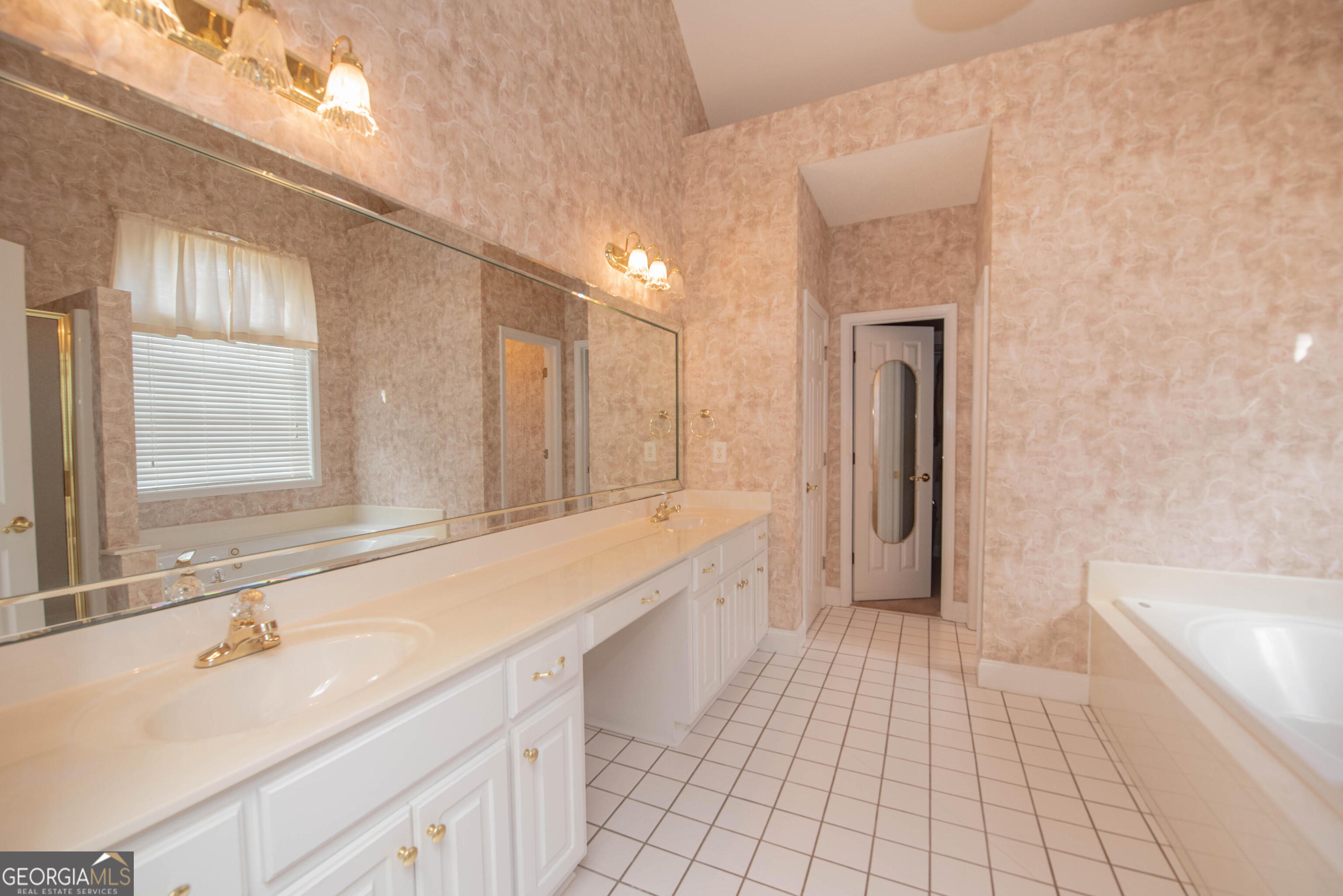 503 Victoria Circle Warner Robins GA 31088