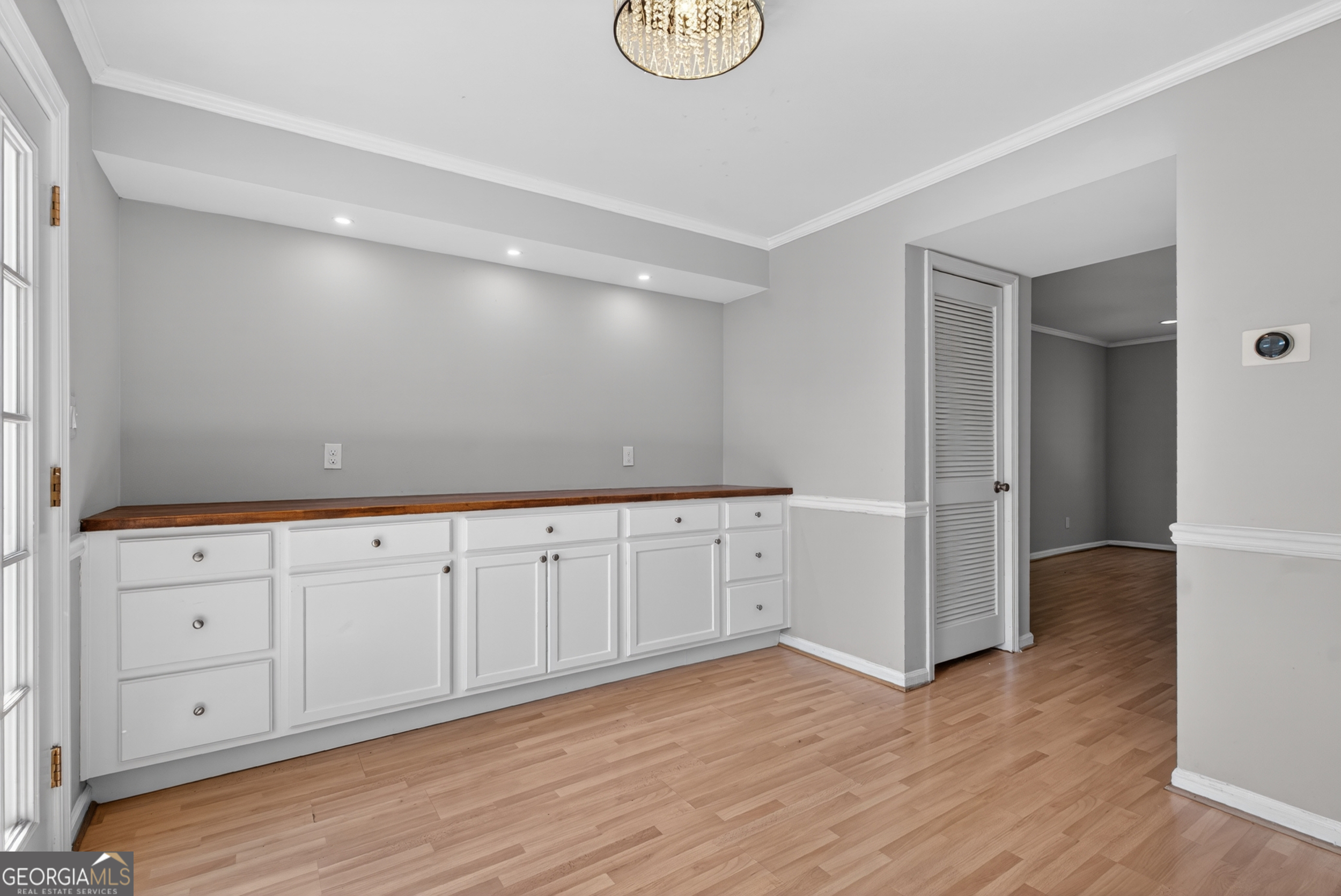 6520 Roswell Road Atlanta GA 30328