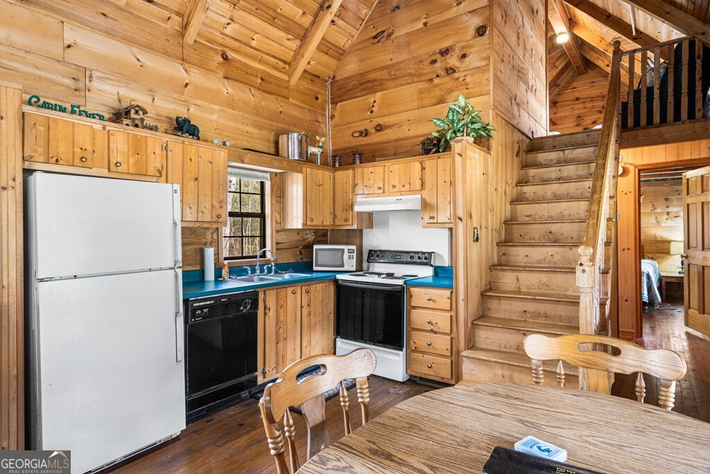 1852 Deer Run Circle Hiawassee GA 30546