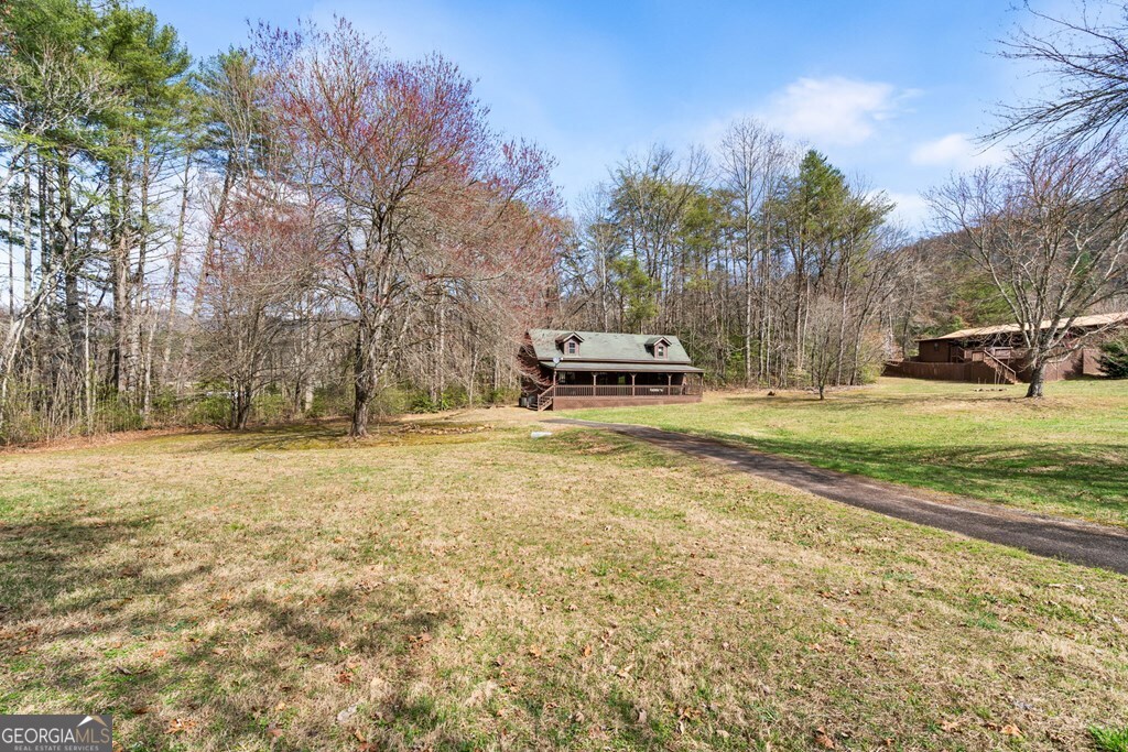 1852 Deer Run Circle Hiawassee GA 30546