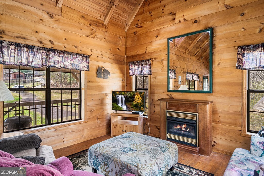 1852 Deer Run Circle Hiawassee GA 30546