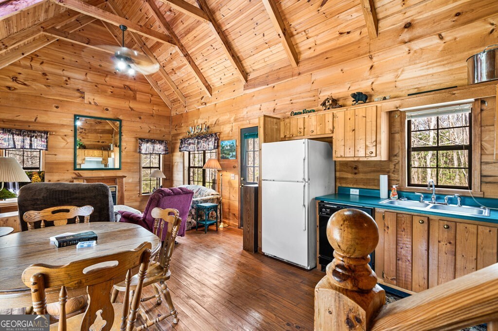 1852 Deer Run Circle Hiawassee GA 30546