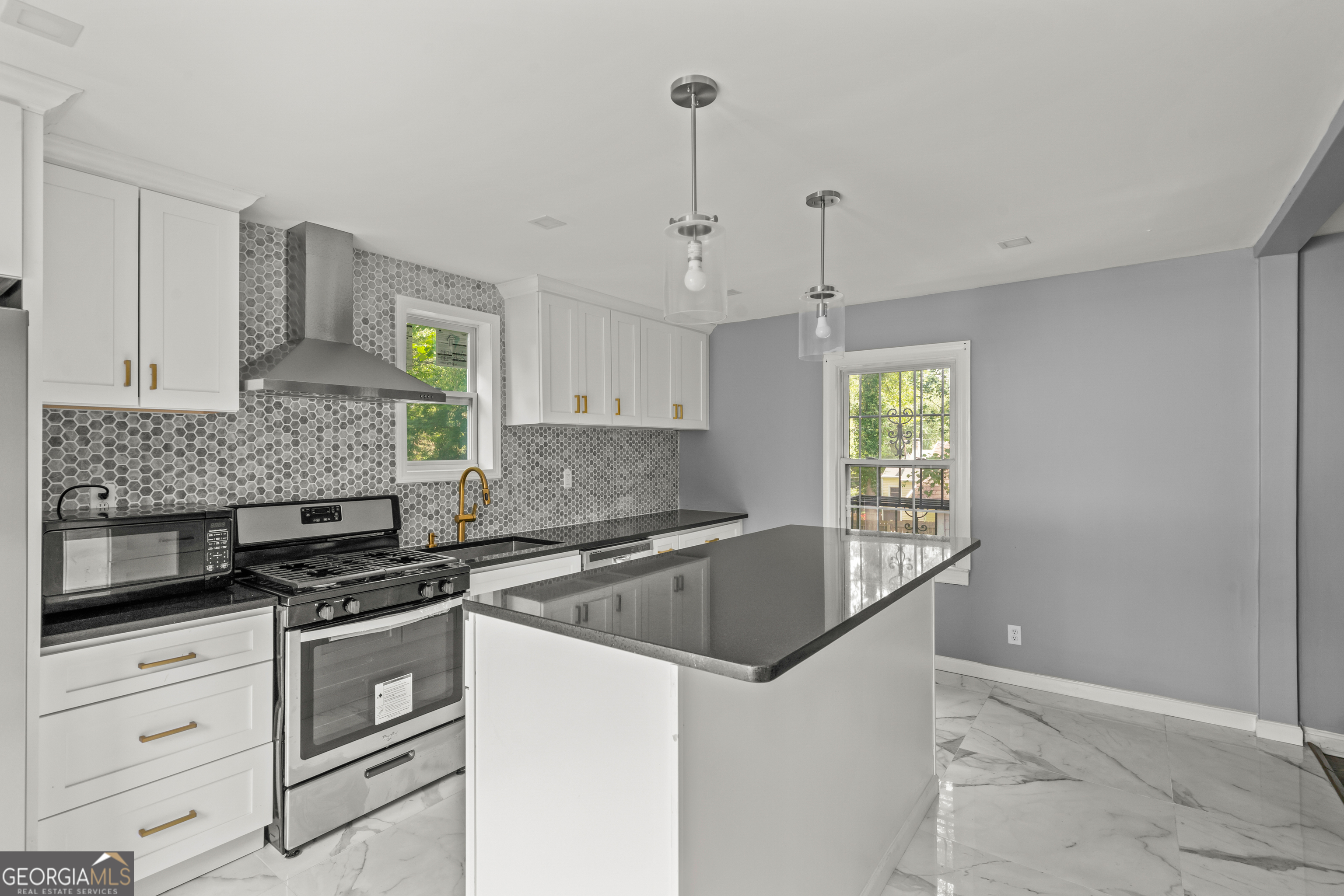 1053 Blount Place East Point GA 30344