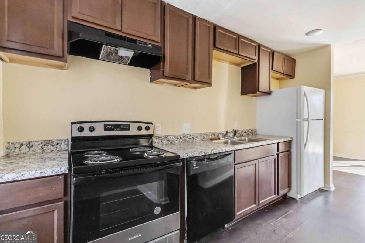 119 Plantation Circle Clarkston GA 30021