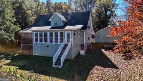 2105 Gordon Drive Young Harris GA 30582
