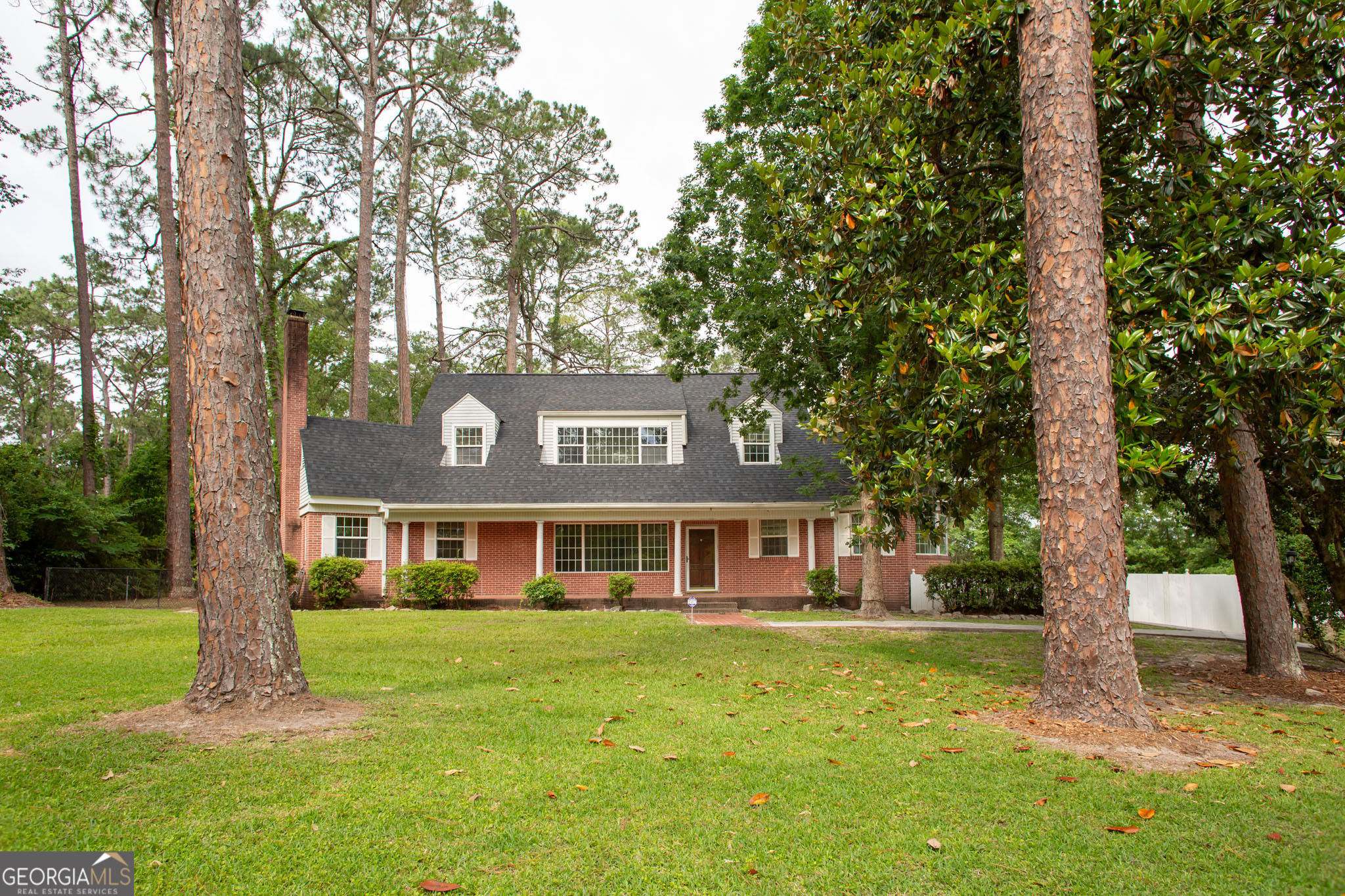 1701 Satilla Boulevard Waycross GA 31501